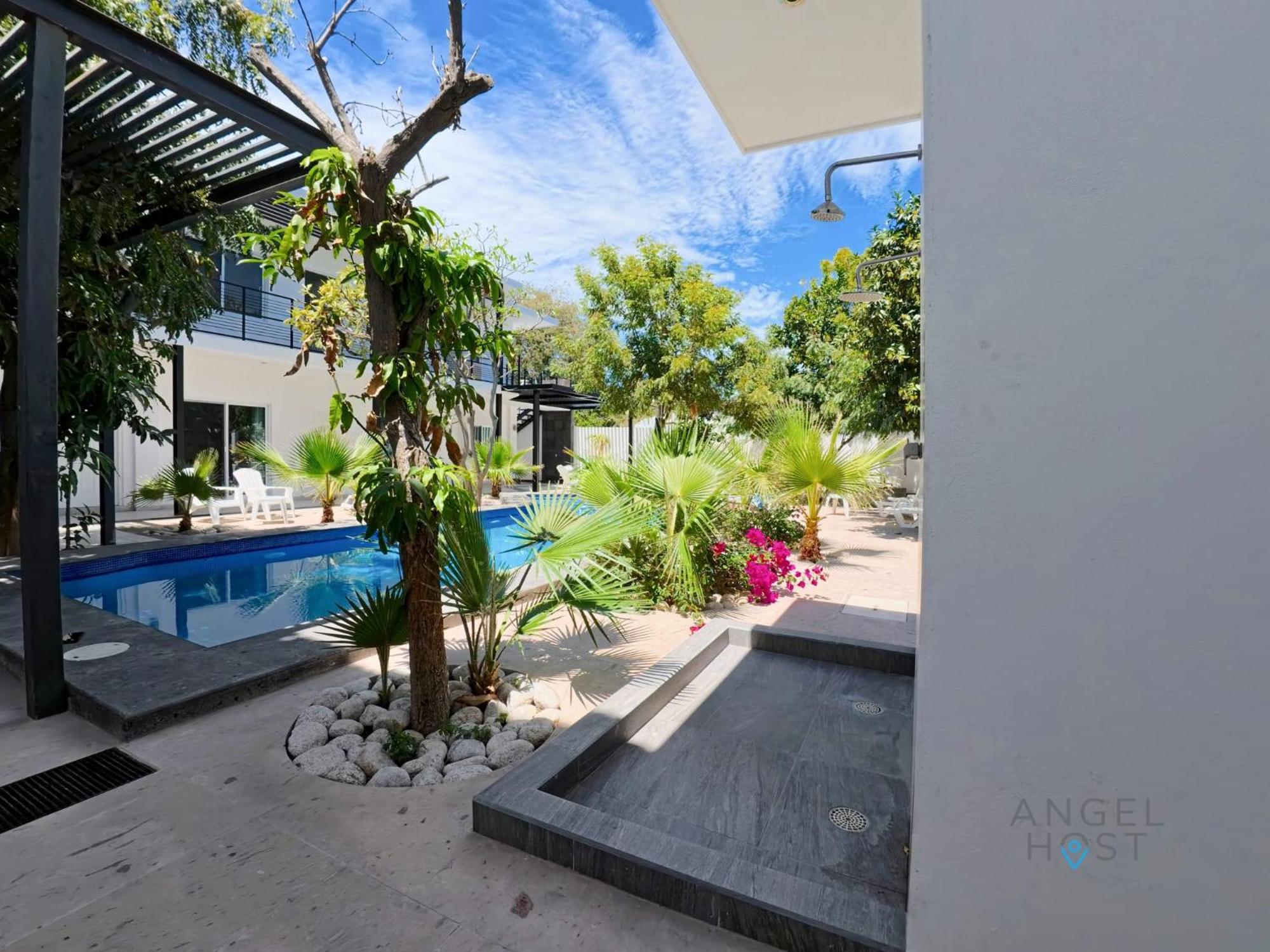 Commercial Zone Studios, Pool, Bbq And Beach 7 Blocks لاباز المظهر الخارجي الصورة
